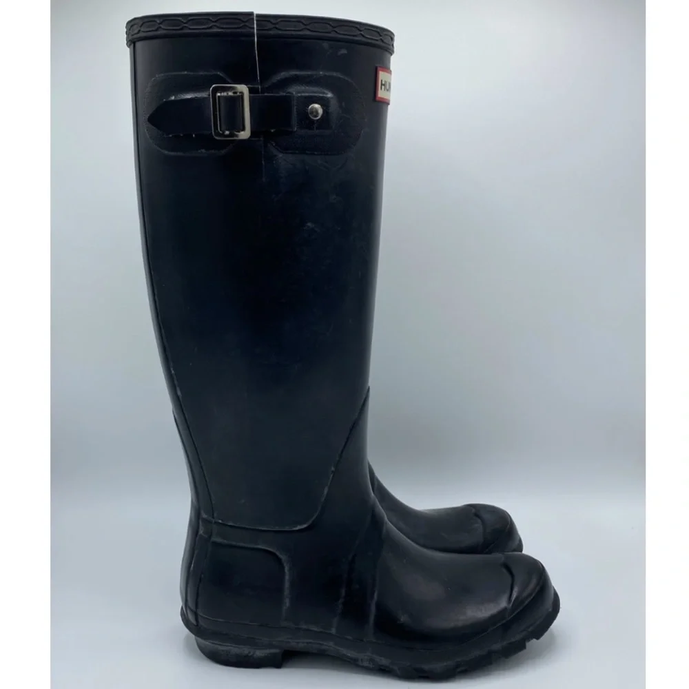 Hunter Original Tall Matte Black Rain Boots Size 6